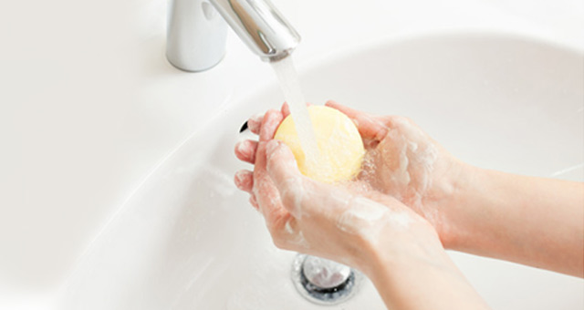 3 Step! Get ready for wearing contacts - Wash your hands